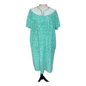 Vintage Kelly Reed Green Floral Snap-Front Housecoat Medium